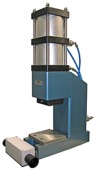 TAMA Druckluftbetriebene Stanze DS160D