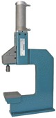 TAMA Druckluftbetriebene Stanze TS16400